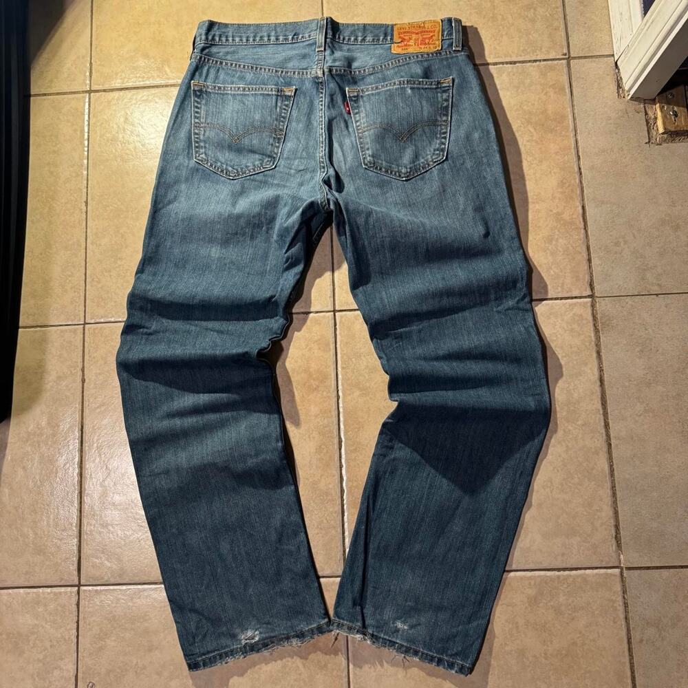 Vintage y2k levis 559 blue denim jeans Size 34 in mens